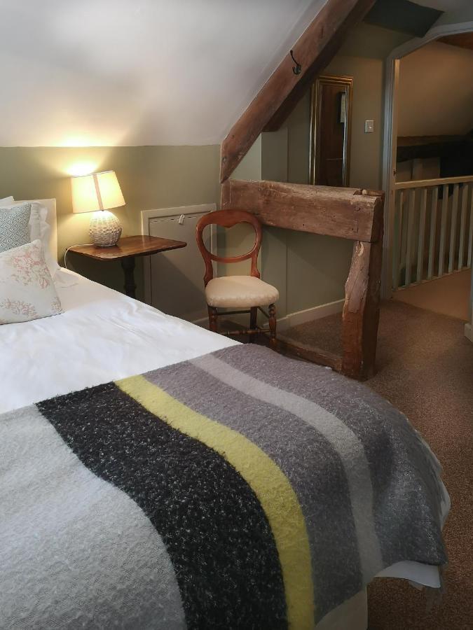 Bridge Farmhouse B&B 헤리퍼드 객실 사진